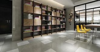 Satin glaze, 720 degree panorama, opposite the girl looks at it. The ...